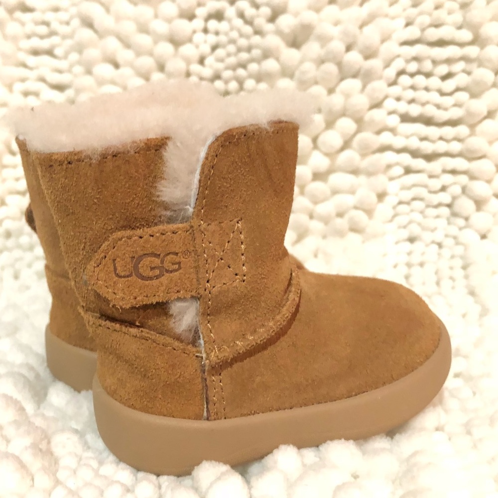 Ugg Australia baby Keelan Chestnut boots NWOT